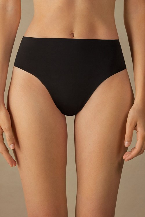 Intimissimi High Taille String in Seamless Ultralight Microfiber Zwart Zwart | BPCFA3964