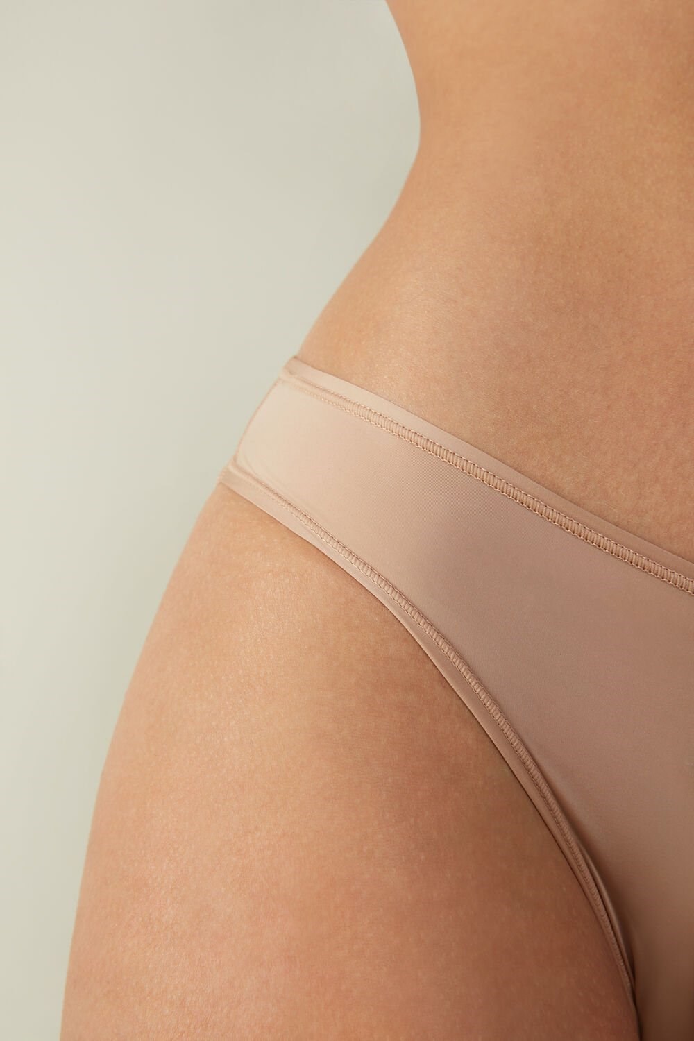 Intimissimi Brazilian Panties in Ultralight Microfiber Beige | YXJWH2648