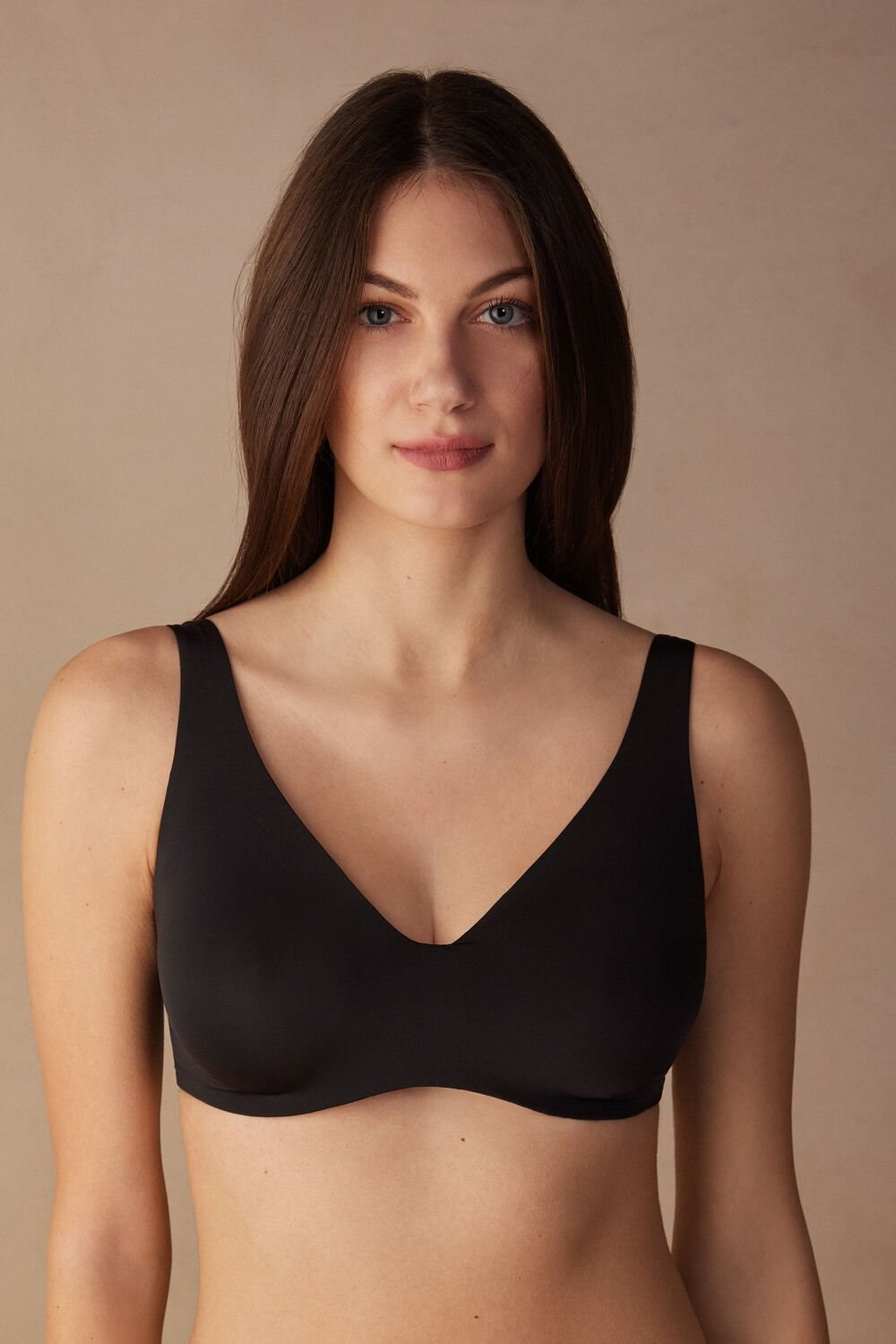 Intimissimi Greta Balconette Bra in Ultralight Microfiber Zwart Zwart | QNBZF8025