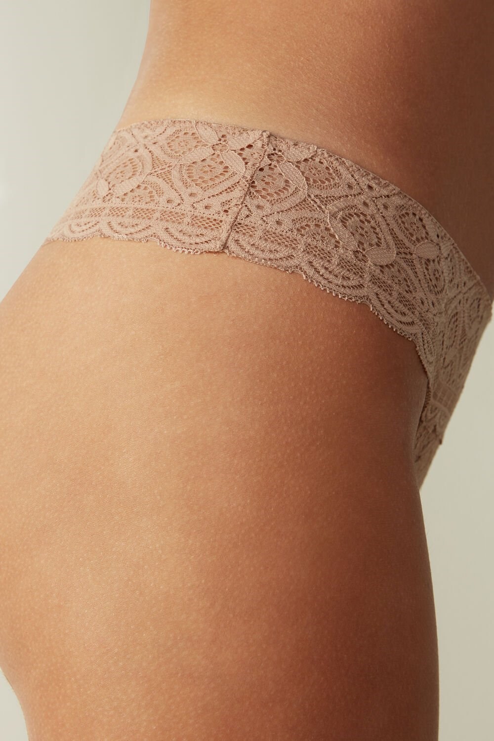 Intimissimi Kanten Brazilian Beige | FJCGI3406