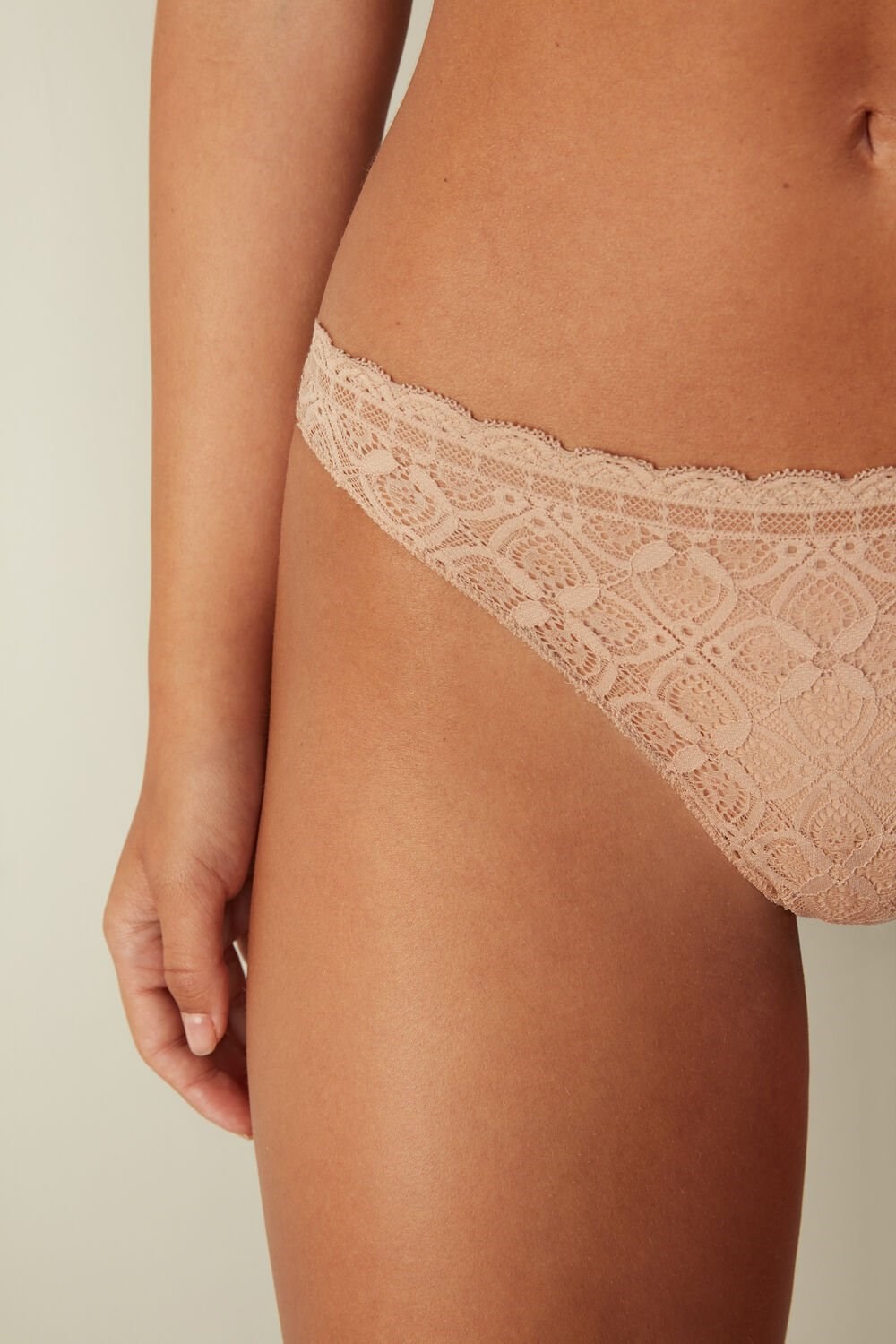 Intimissimi Kanten and Microfiber Brazilian Beige | XHGZA3269