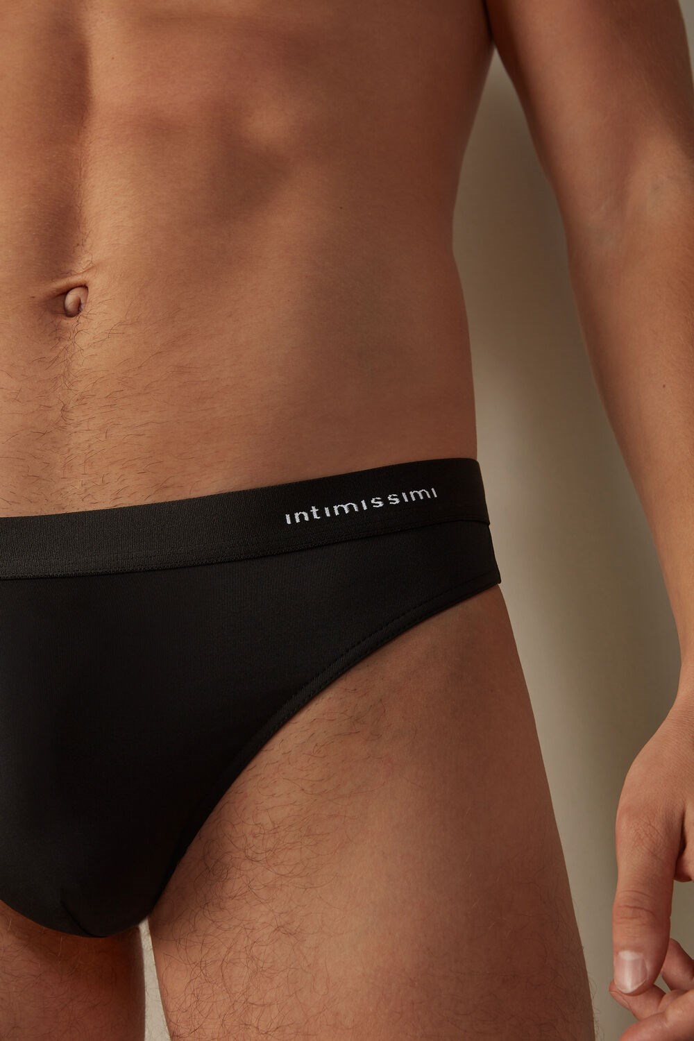 Intimissimi Logo Detailed Microfiber String Zwart Zwart | FGRQN6039