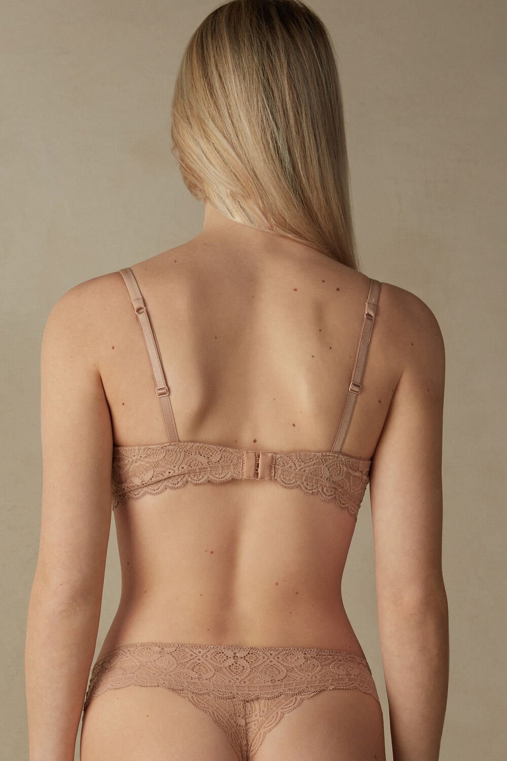 Intimissimi Sofia Balconette Bra in Kanten Beige | IBAKC6870