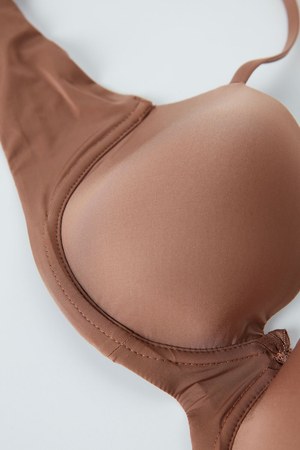 Intimissimi Sofia Balconette Bra in Ultralight Microfiber Donkerbeige | RIAEQ1095